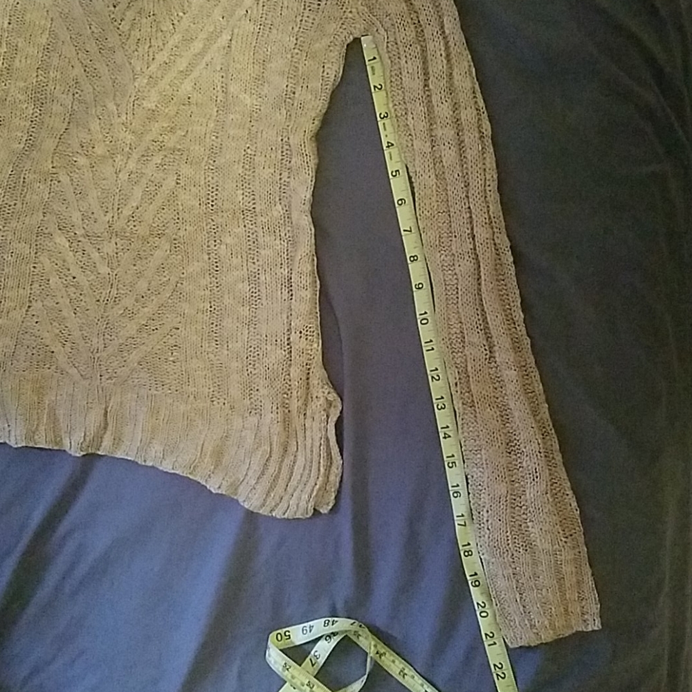 Cold Shoulder Cutout Long Sleeve Sweater - Picture 7 of 7